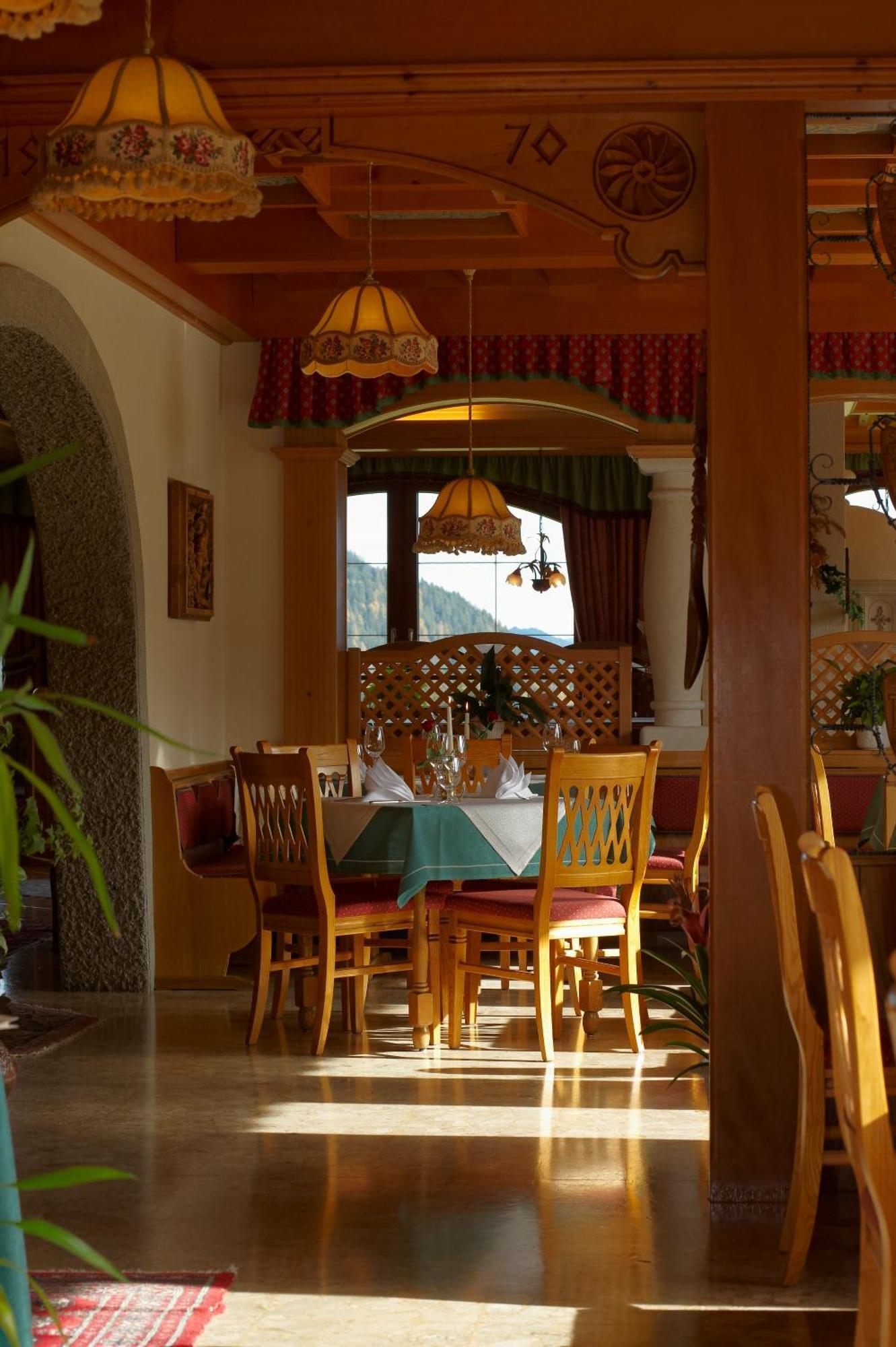 Hotel Ennstalerhof Рамзау ам Дахщайн Екстериор снимка